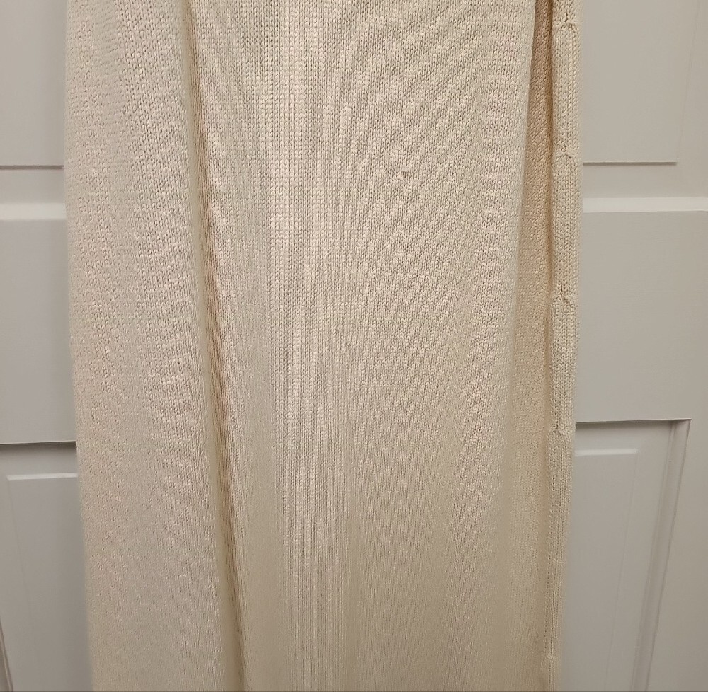 Hatch Cream Maxi Knit Dress - Picture 3 of 9